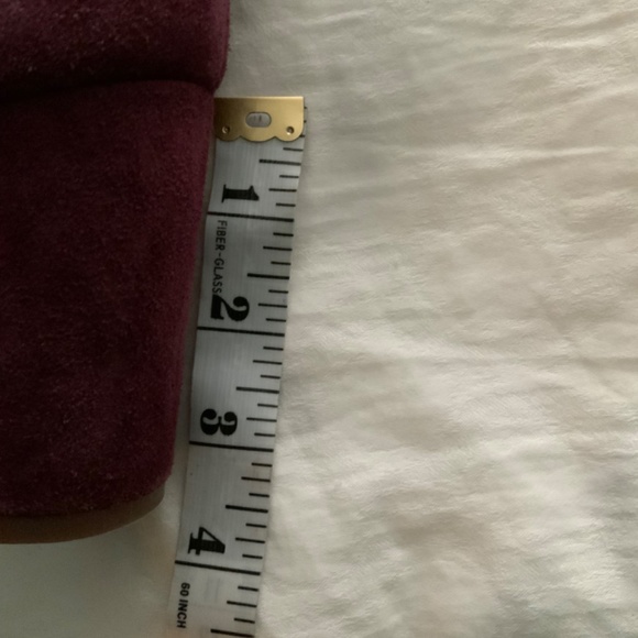 Rose/burgundy suede bootie - Picture 5 of 5